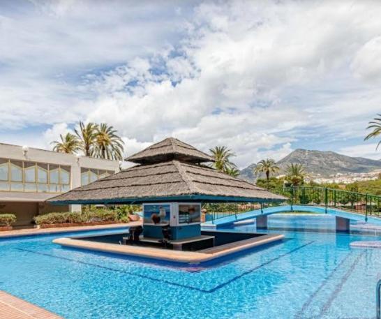 El Estudio De La Playa Benalbeach Holidays Paradise Benalmádena Kültér fotó