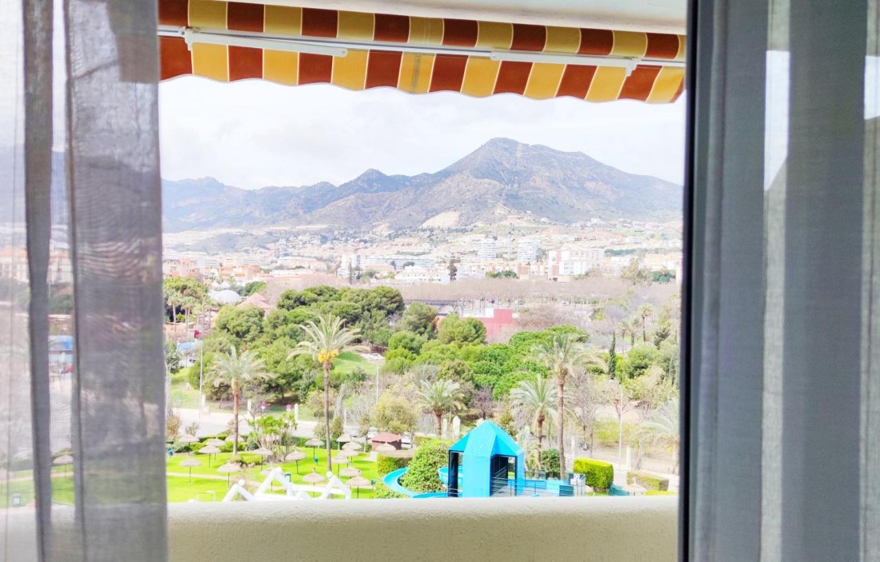 El Estudio De La Playa Benalbeach Holidays Paradise Benalmádena Kültér fotó