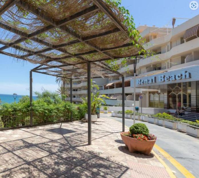 El Estudio De La Playa Benalbeach Holidays Paradise Benalmádena Kültér fotó